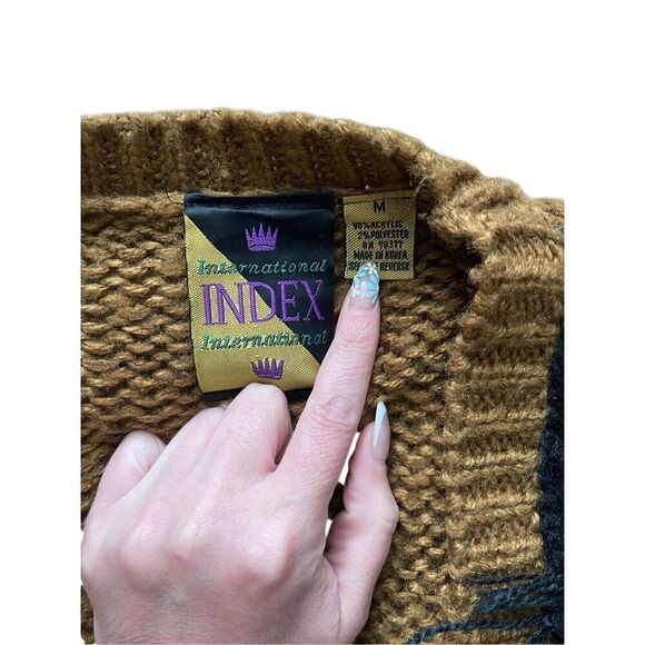 Sold - Picture 4 of 6